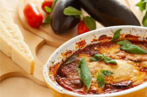 Verdure per una cucina sana e semplice Parmigiana di melanzane